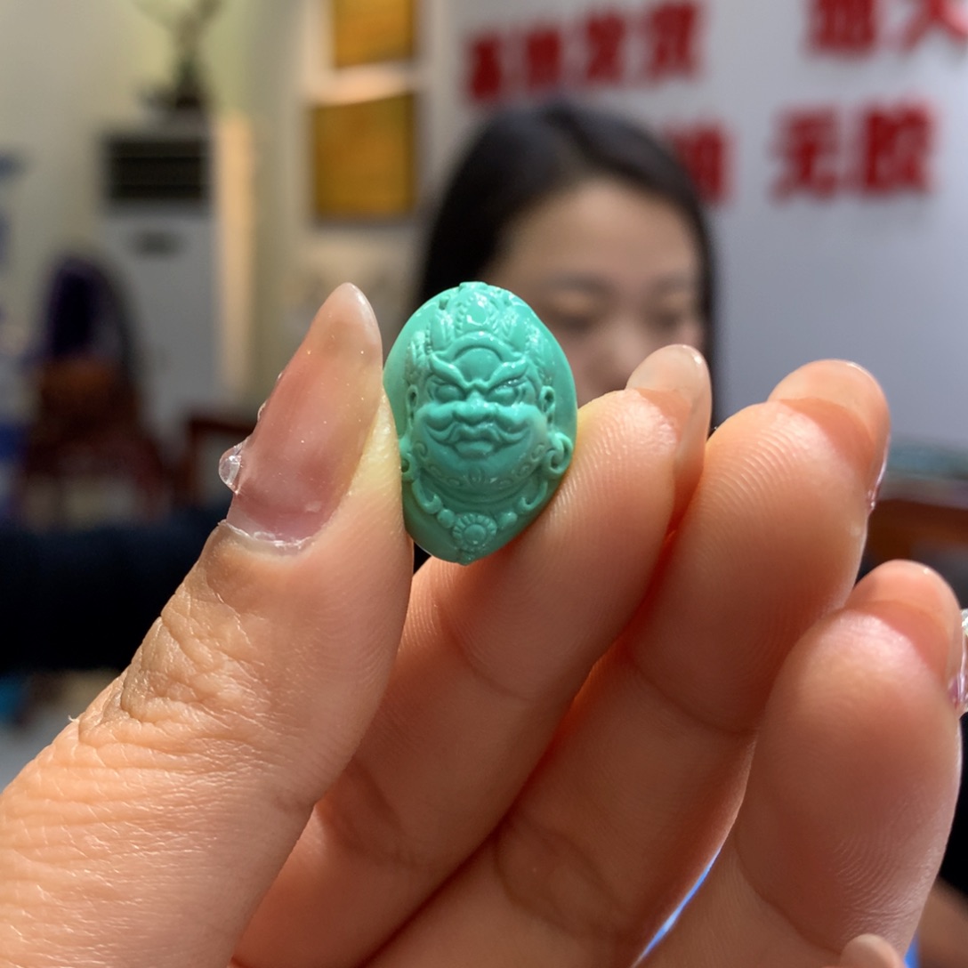 绿松石配饰未镶嵌