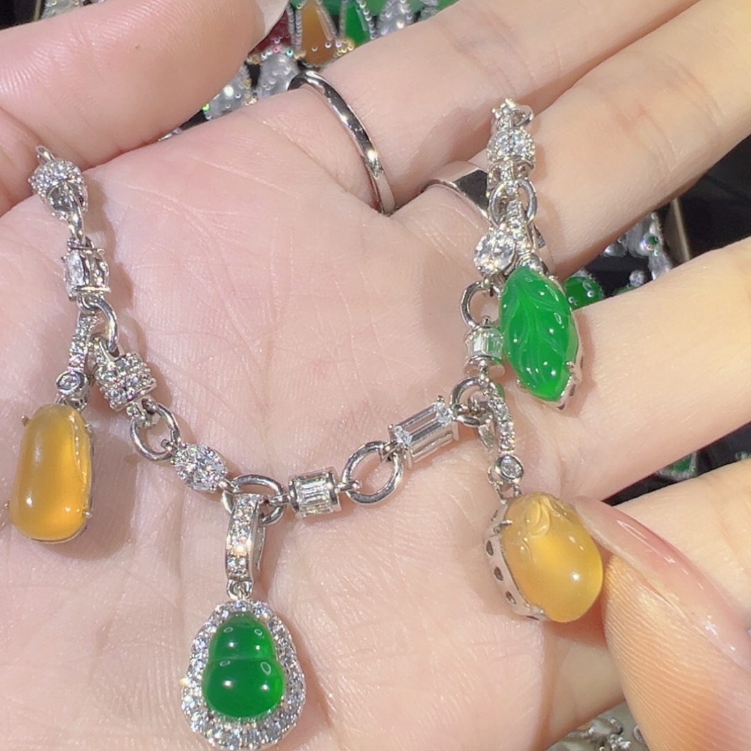 玛瑙/玉髓银S925镶嵌颈饰