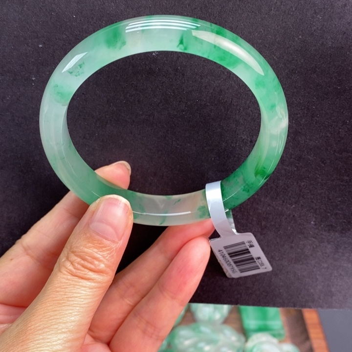 石英质玉手镯未镶嵌洞****店