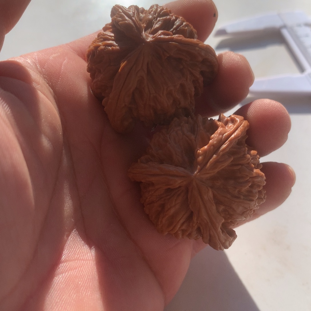 吊坠文玩核桃三棱