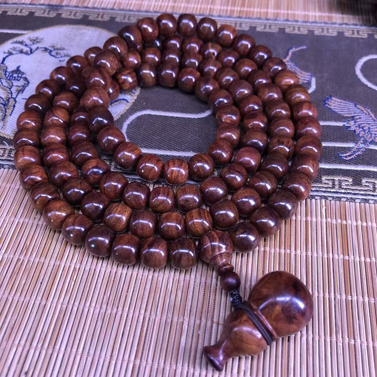 海南黄花梨油梨山水纹精工好料10×11×108精品桶珠手链