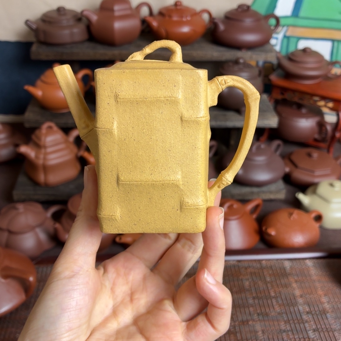 茶壶紫砂紫砂壶。  