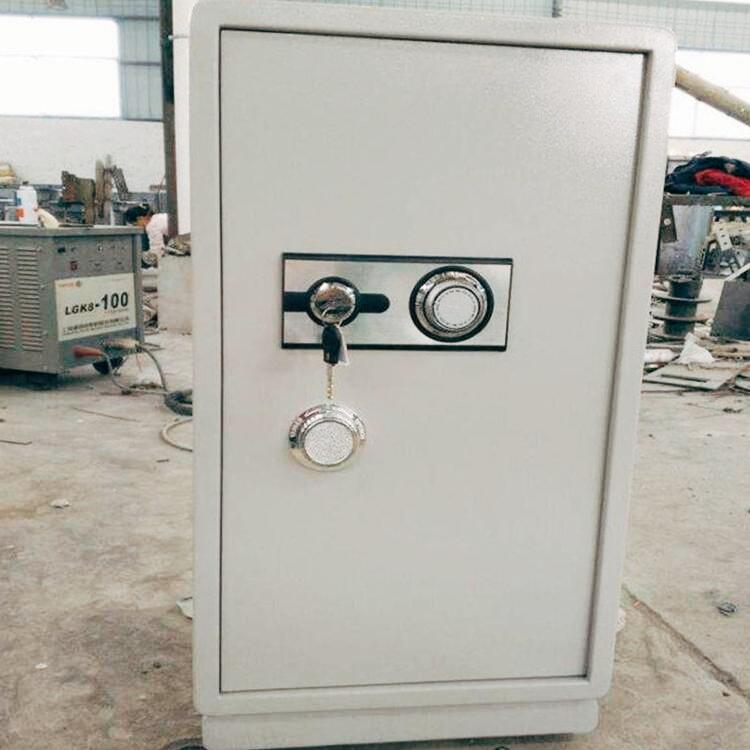 八宝粥33保险箱道具周边