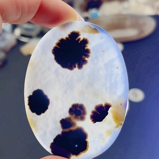 未镶嵌玛瑙/玉髓珠宝奇石