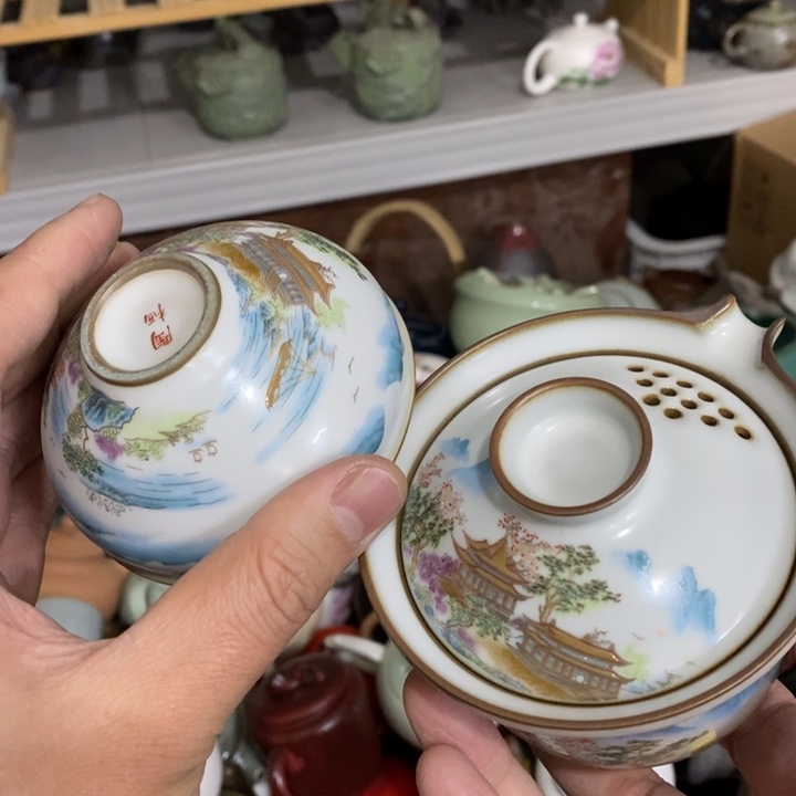 陶瓷艺术品及陶瓷制品
