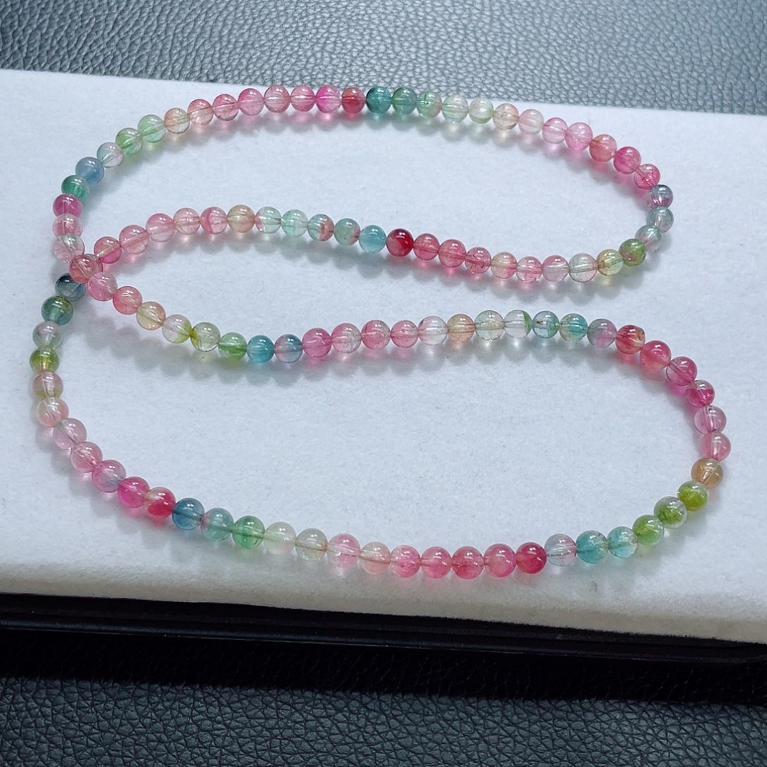 未镶嵌碧玺手链5.4mm左右