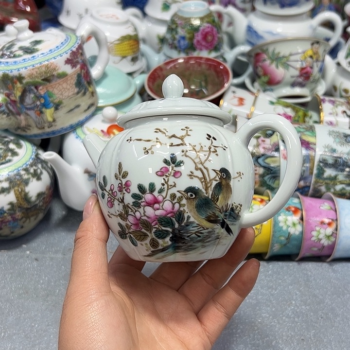 景德镇陶瓷手工艺品