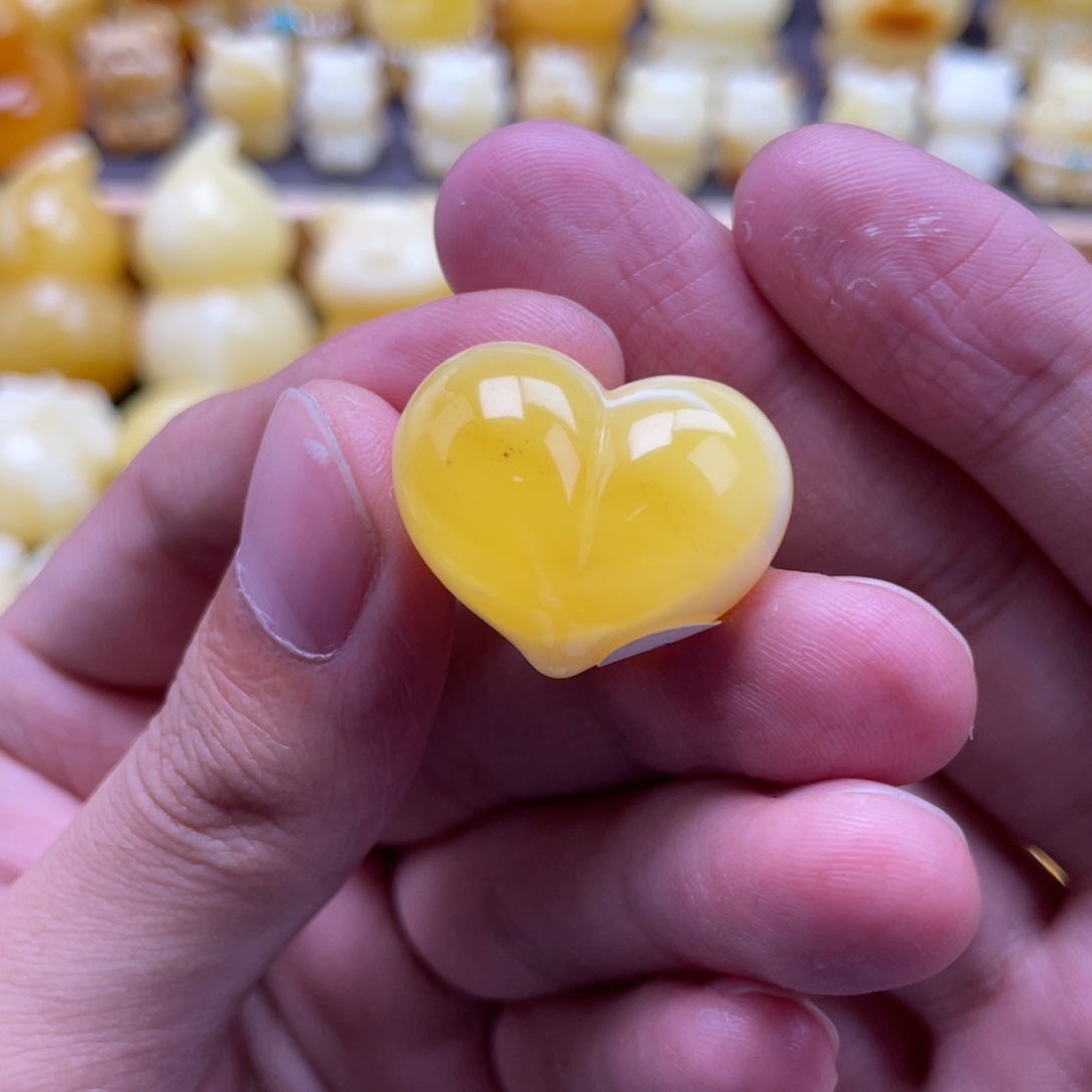 琥珀未镶嵌裸石蜜蜡