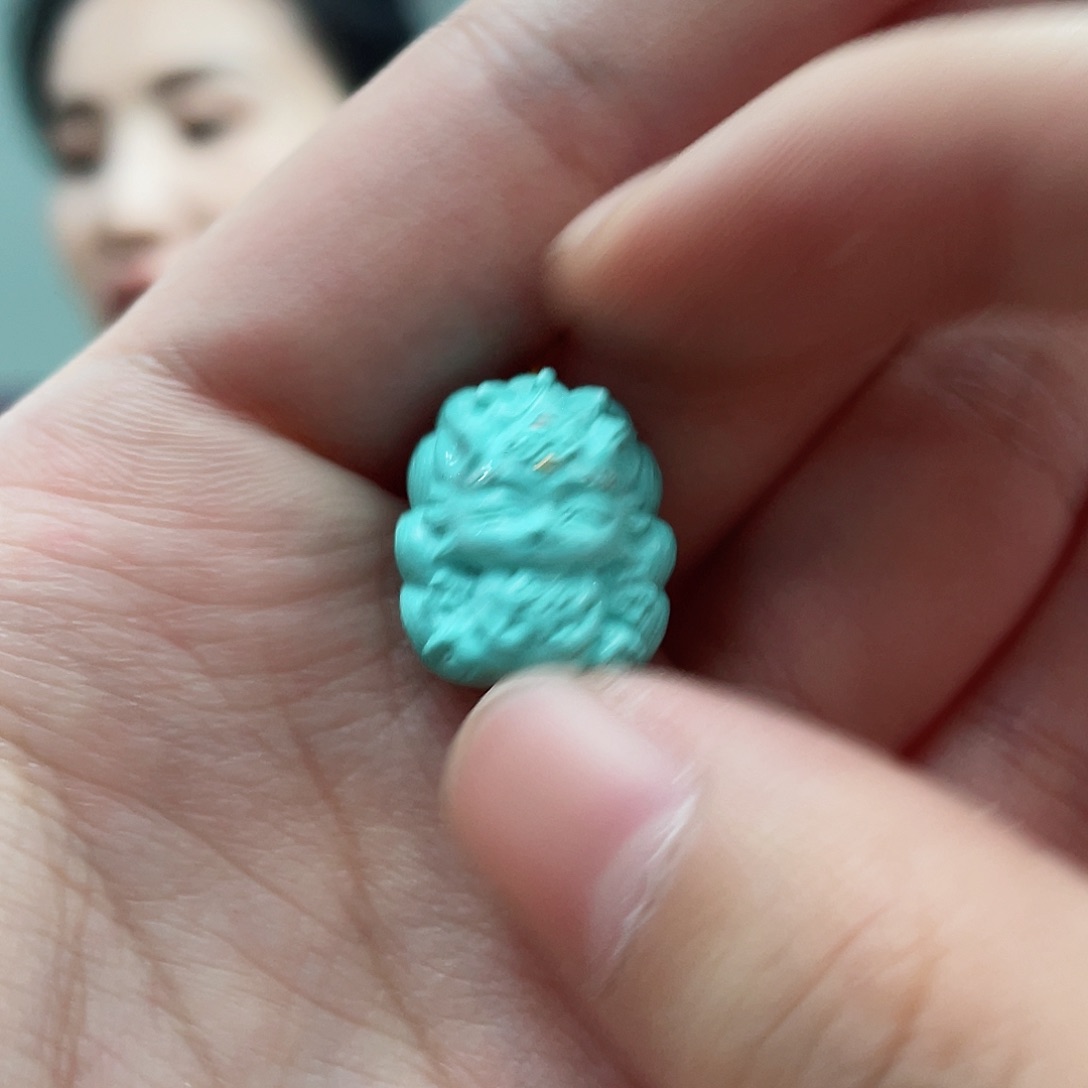 绿松石颈饰未镶嵌