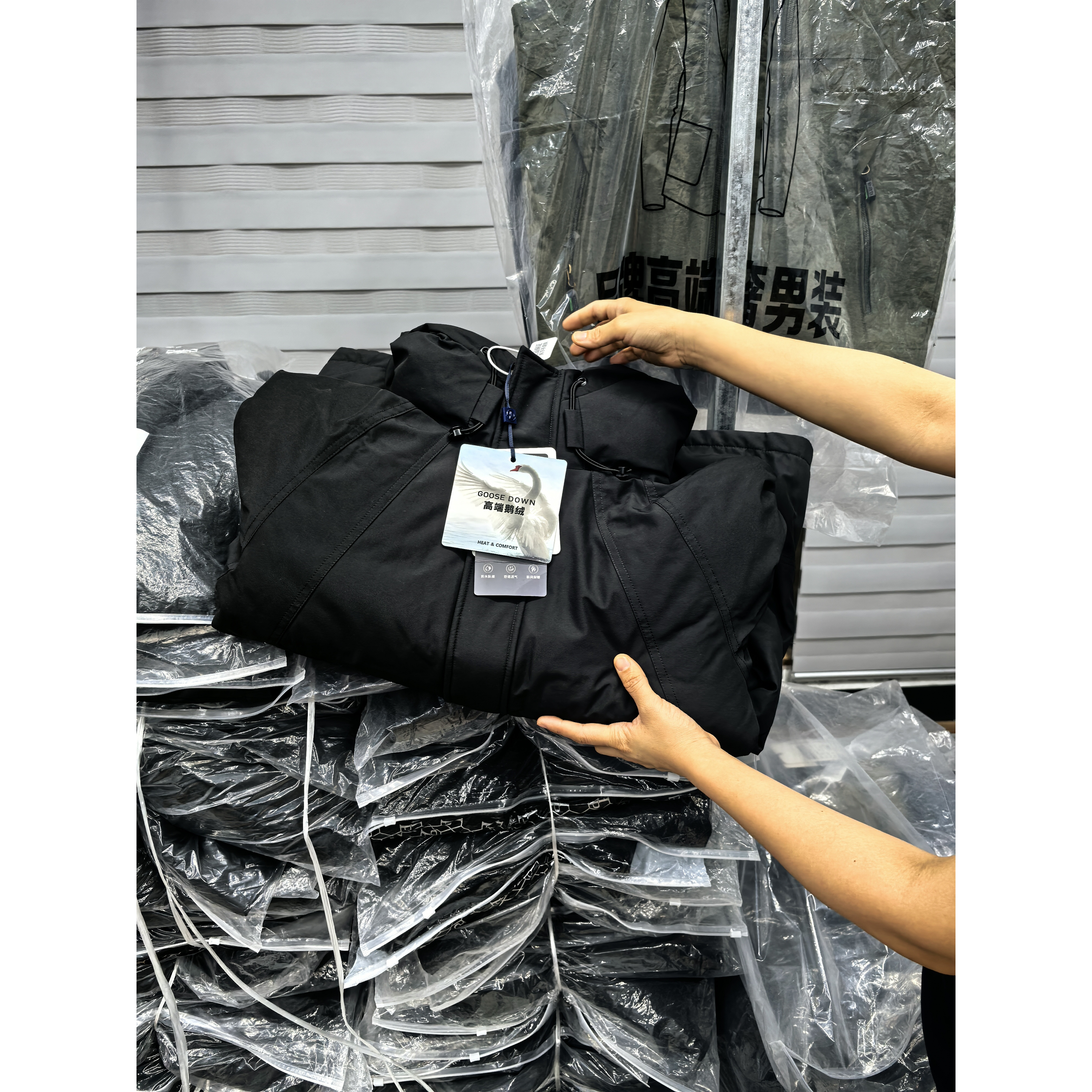 405-情侣款保暖休闲冲锋百搭风衣外套