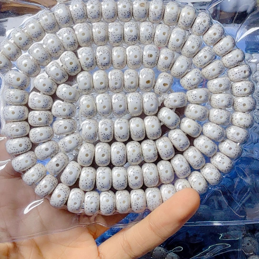 鹏***8吊坠星月菩提星月菩提