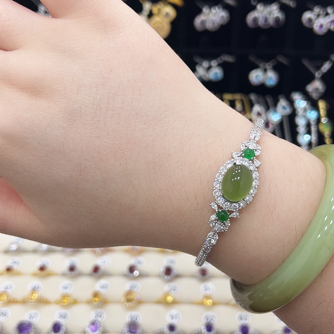 薯****萤石银S925镶嵌戒指