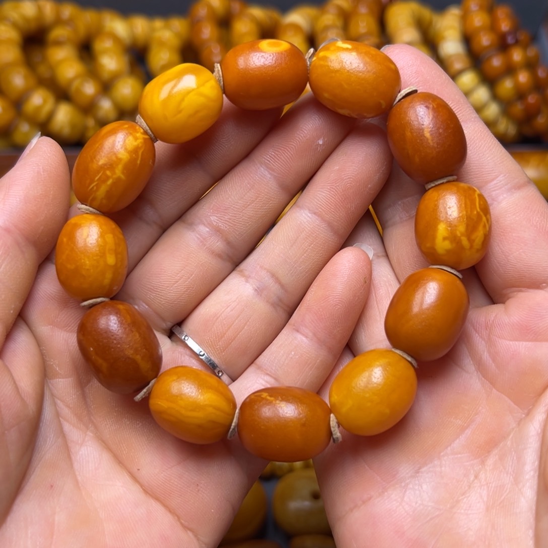 琥珀未镶嵌吊坠(不含链)