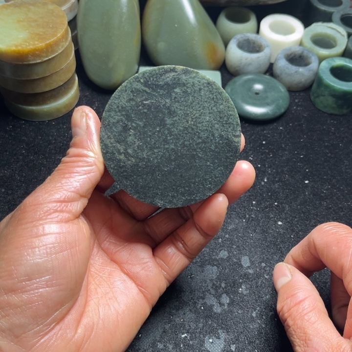 和田玉（糖玉）未镶嵌珠宝半成品