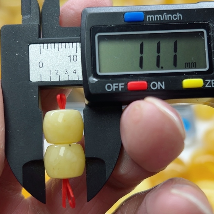 琥珀（矿物珀）裸石未镶嵌