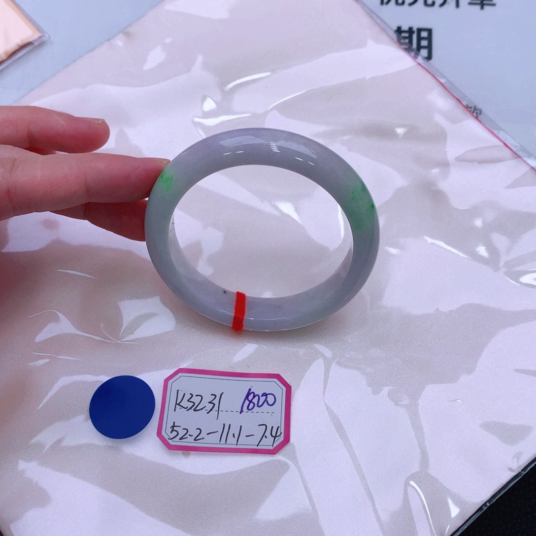 未镶嵌手镯翡翠缅甸翡翠手镯