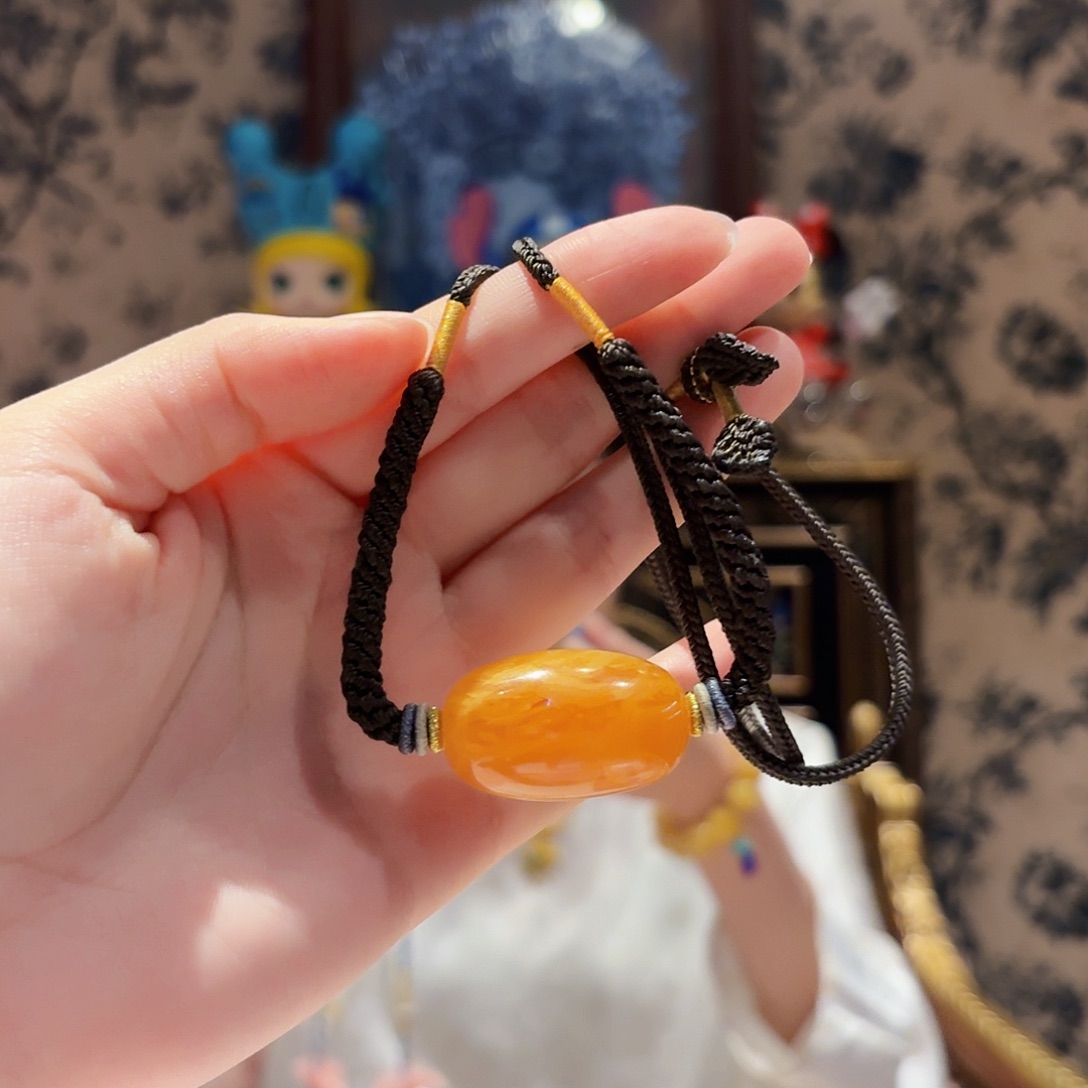 蜜蜡未镶嵌颈饰颈饰