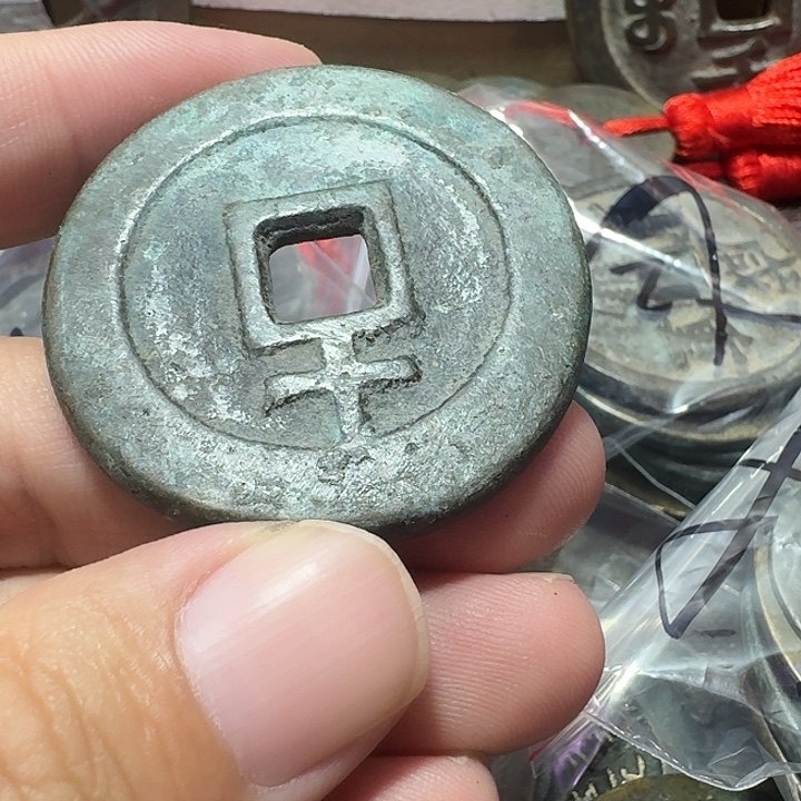 流***风铜现代工艺品花钱