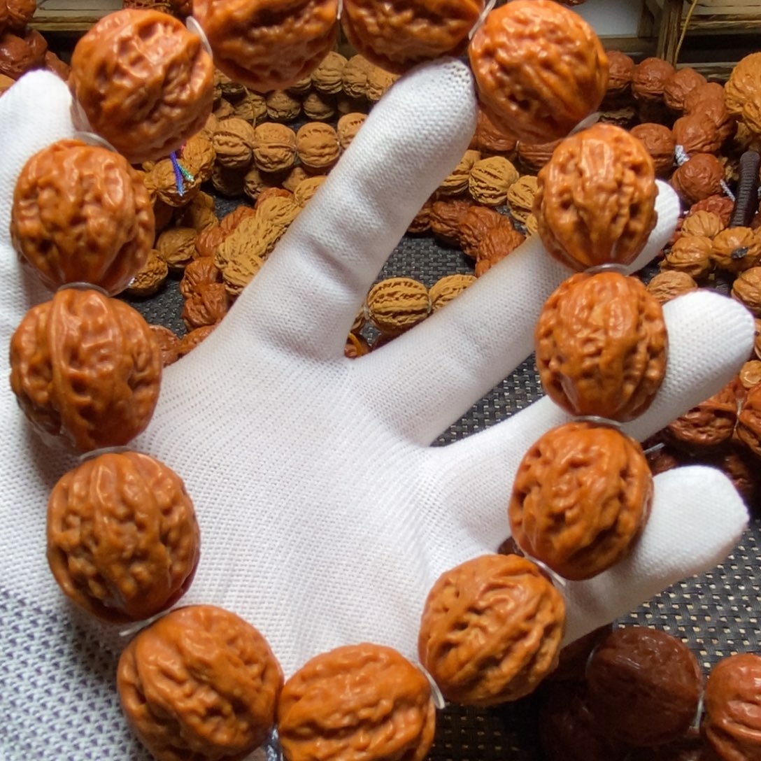 a***心文玩核桃手串粗筋八棱