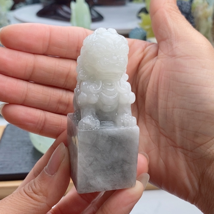 岫玉未镶嵌四大名玉章料