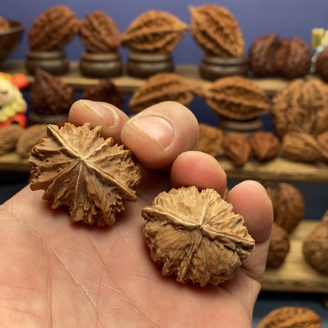 文玩核桃吊坠?****?1雅秋