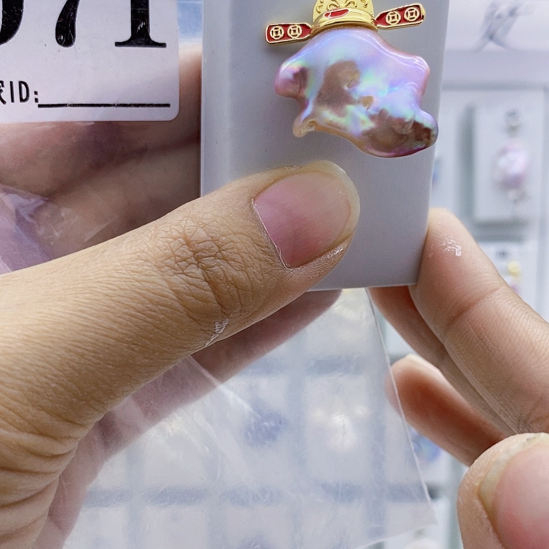 钛钢颈饰淡水珍珠