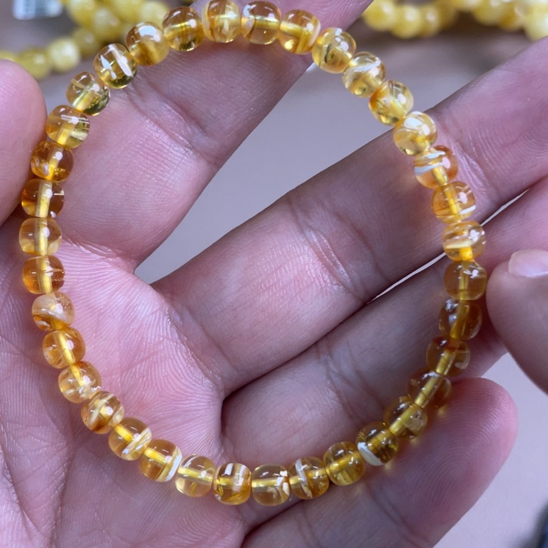 琥珀裸石未镶嵌01900000000