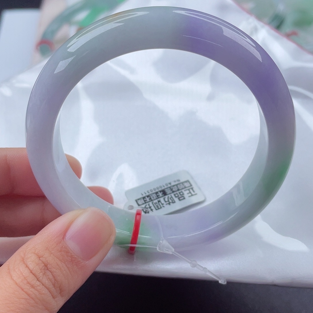 翡翠手镯未镶嵌58.5正圈