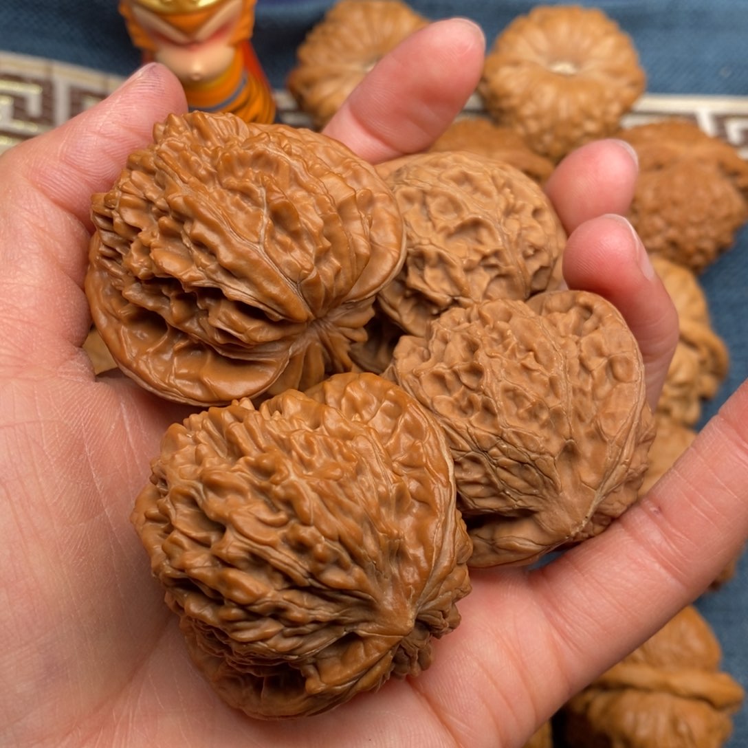 文玩核桃把件泓*45毕业汉高楼