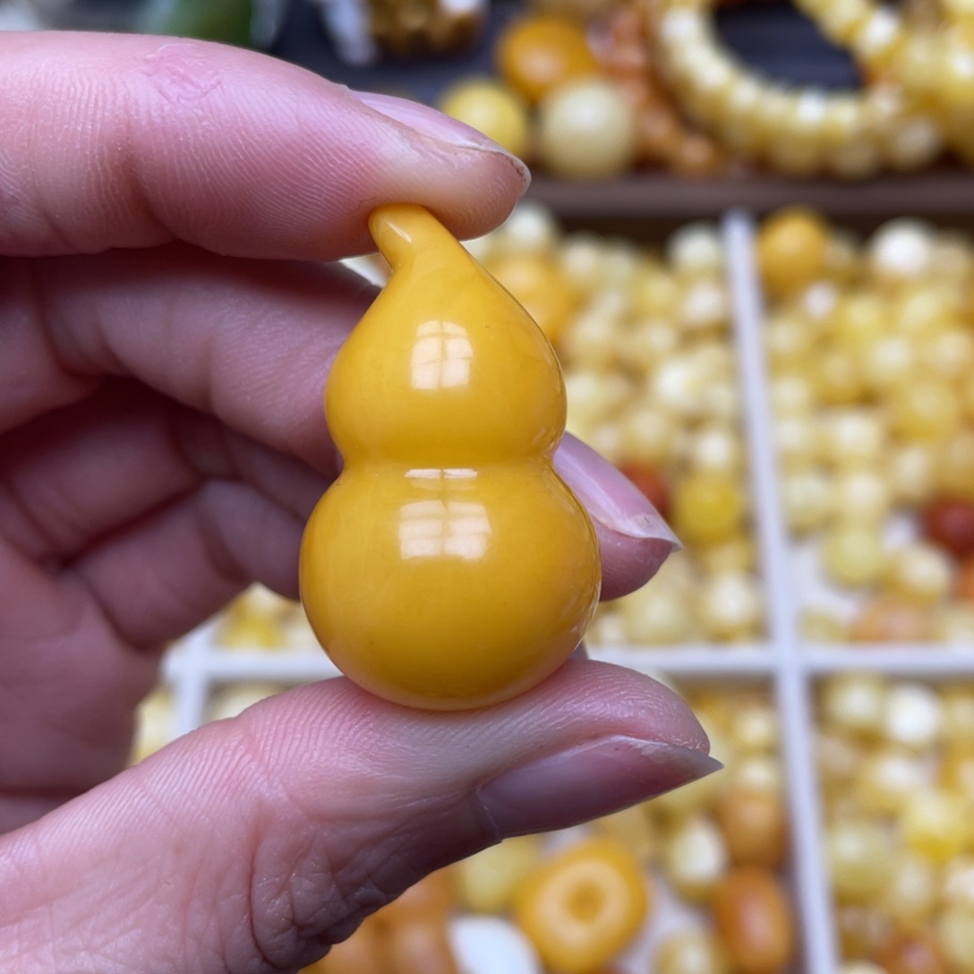 琥珀珠宝奇石未镶嵌粉