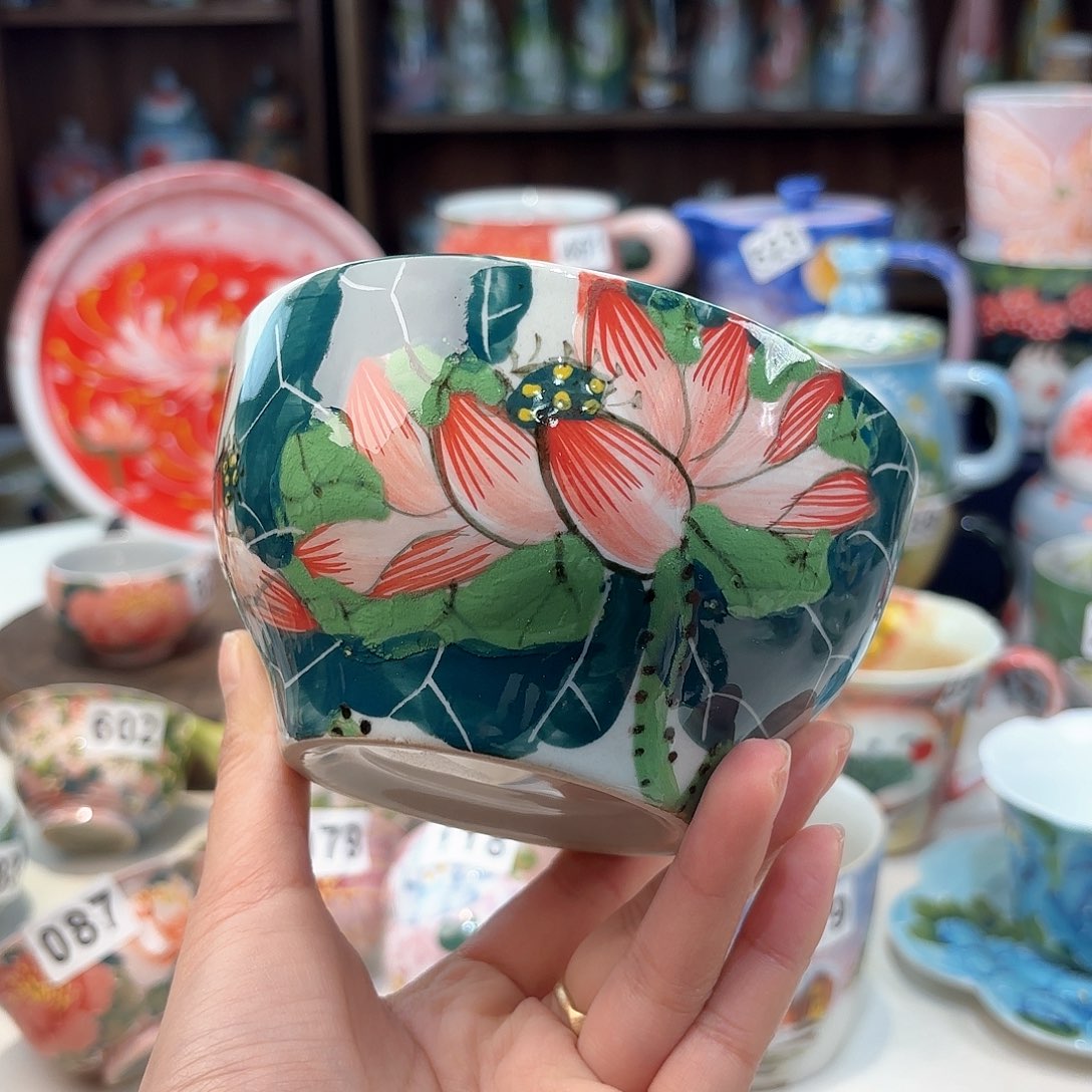 瓷片兔兔好e o ok k lv tu t