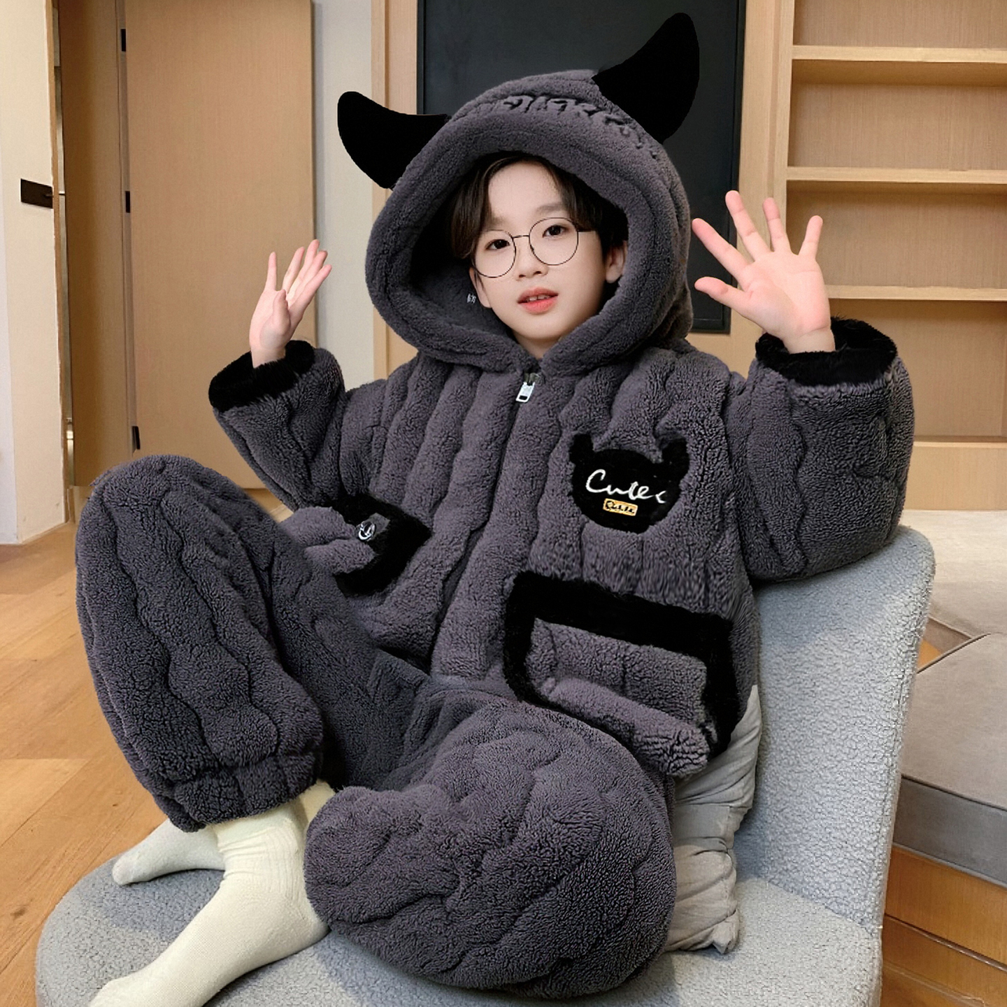 bejirog/北极绒男童冬季加厚款珊瑚绒三层夹棉卡通休闲睡衣两件套