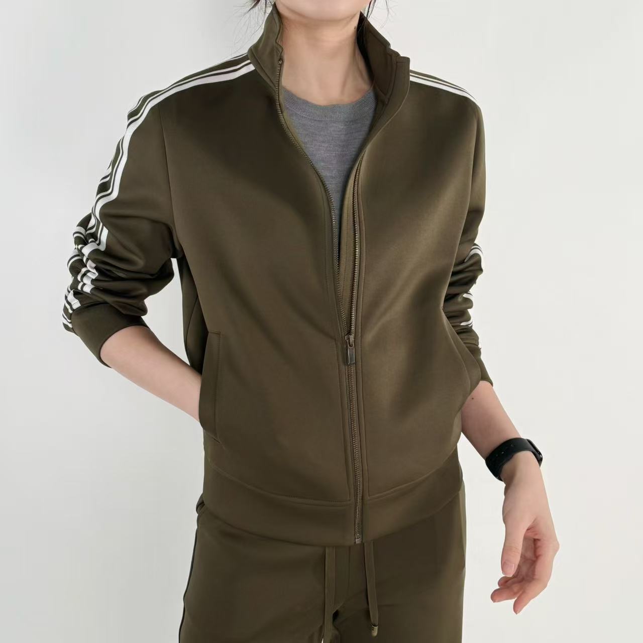 AMASS/阿玛施26早春新款设计感休闲百搭减龄潮酷长袖外套540163