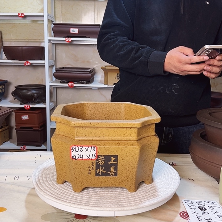 紫砂花盆紫砂花盆