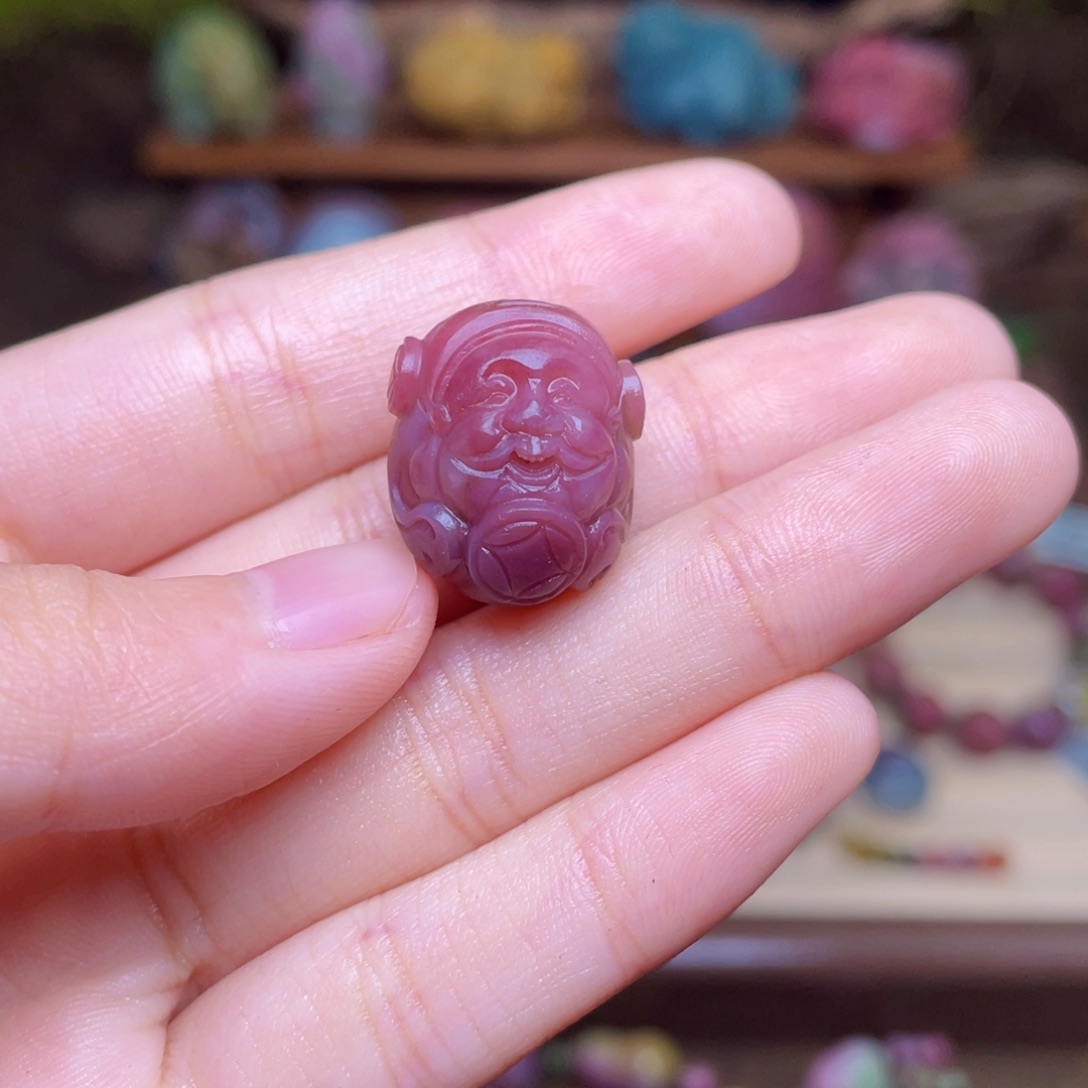 美****玛瑙/玉髓未镶嵌珠宝半成品盐源玛瑙财爷蛋蛋