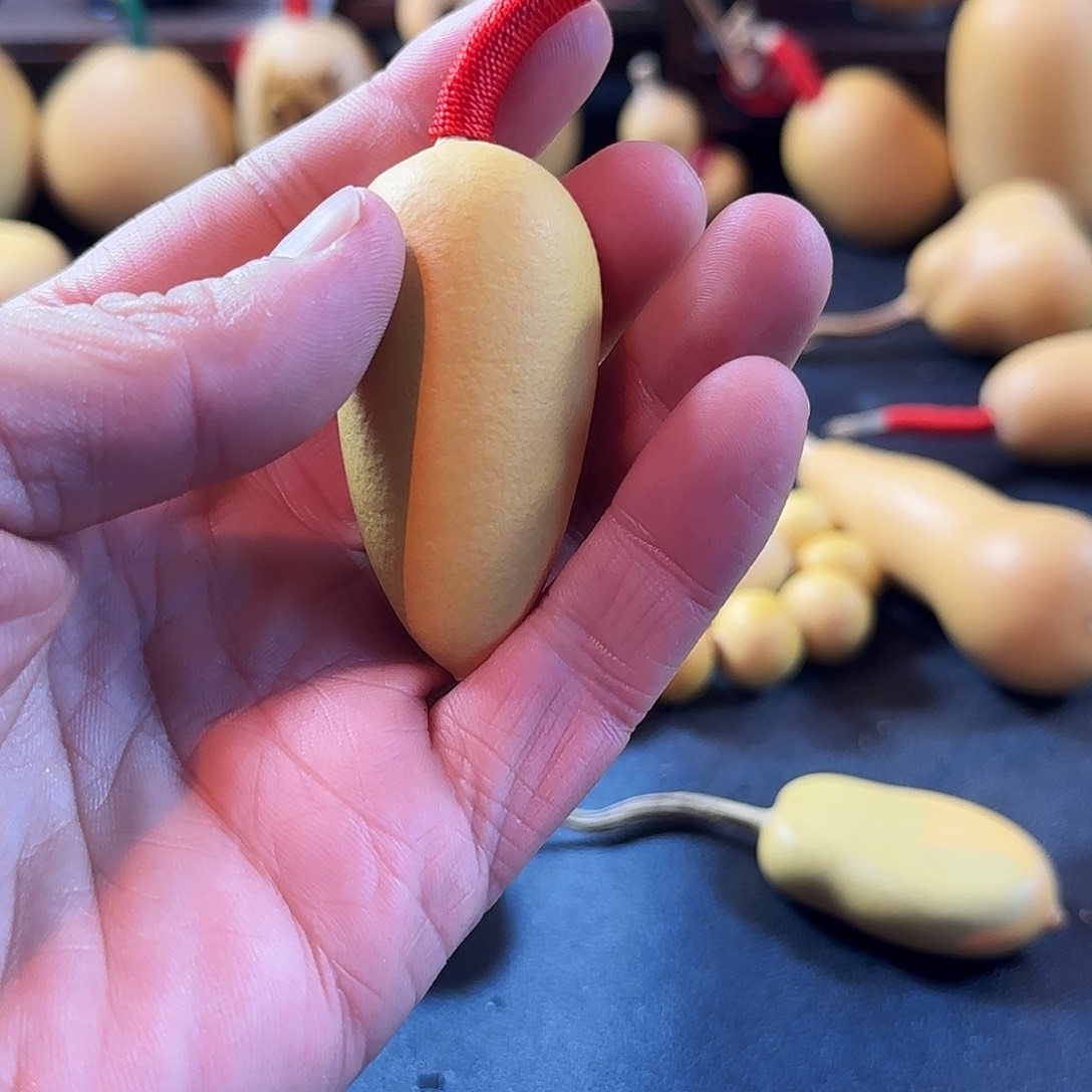 岩***官葫芦文玩辣椒辣椒链接