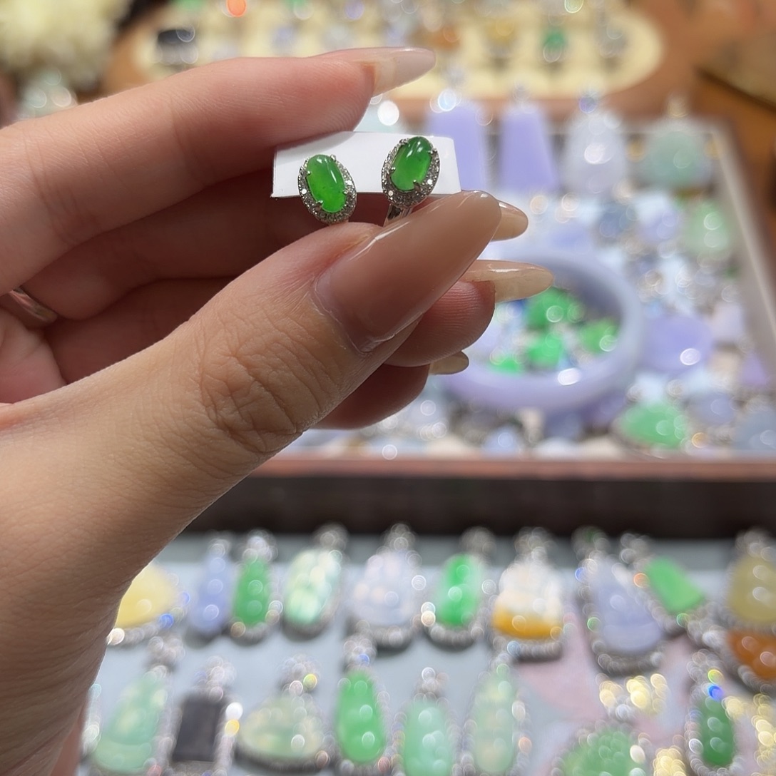 *****翡翠银S925镶嵌耳环