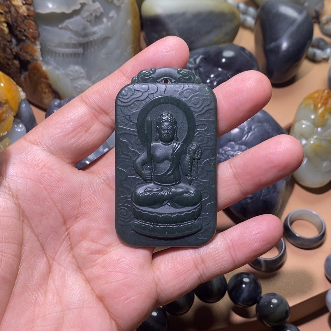 未镶嵌和田玉挂件