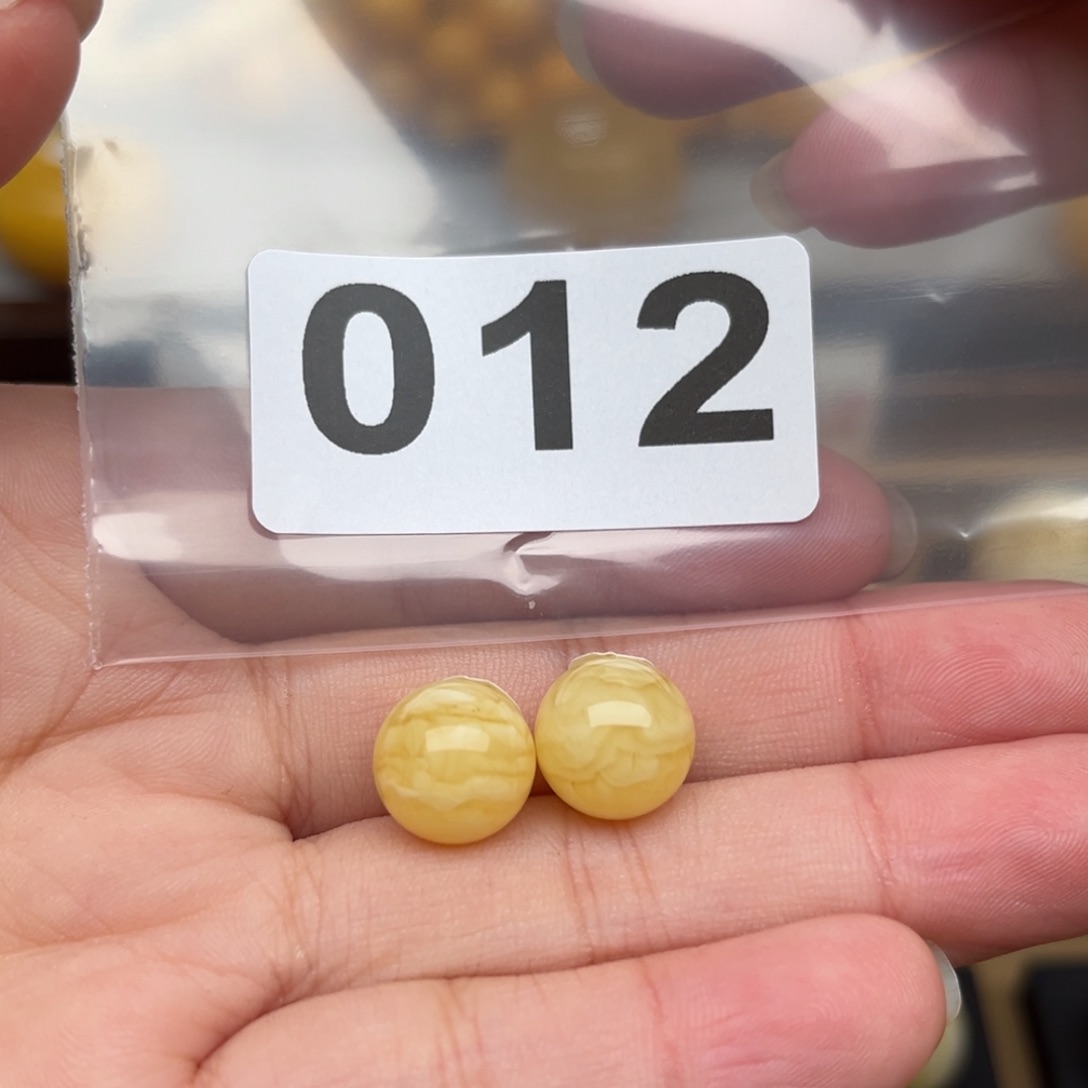 蜜蜡裸石未镶嵌蜜蜡10.6左右一对