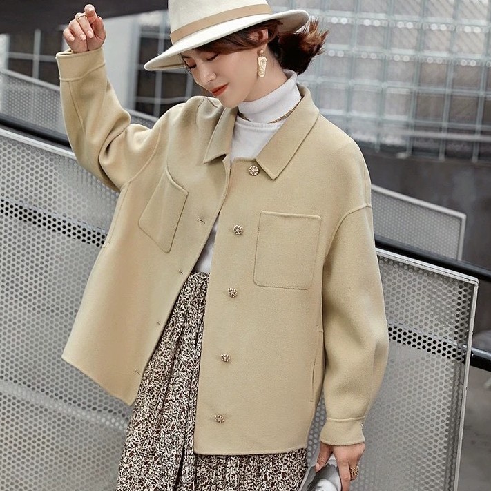 【杨尚国际】时尚短款大衣