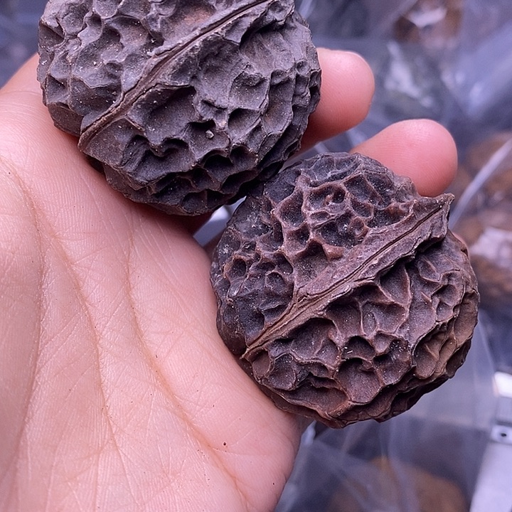 文玩核桃把件   70