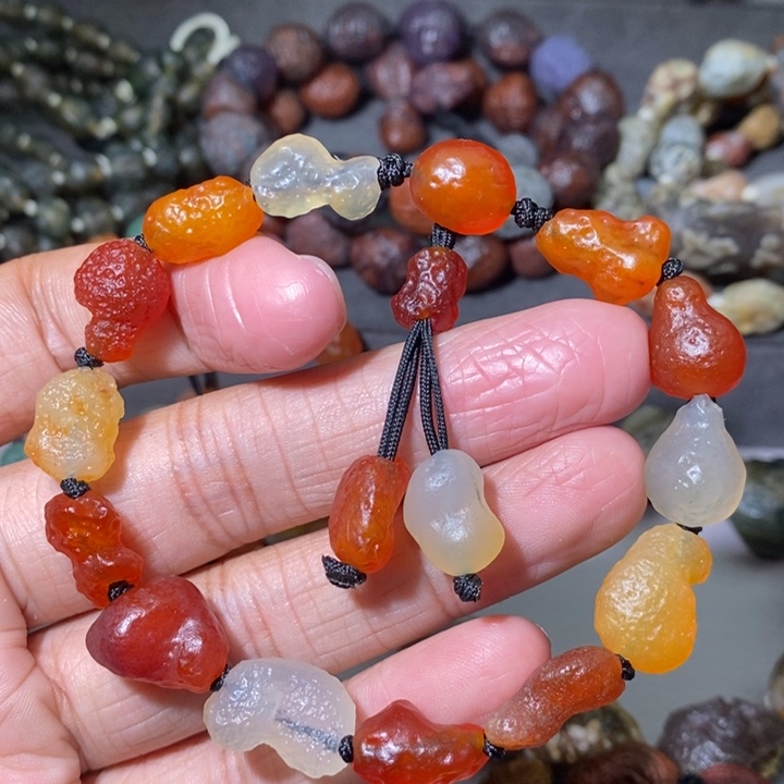 未镶嵌玛瑙/玉髓珠宝奇石