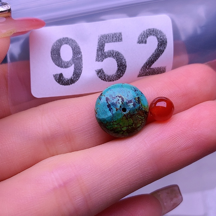 南红玛瑙未镶嵌珠宝奇石