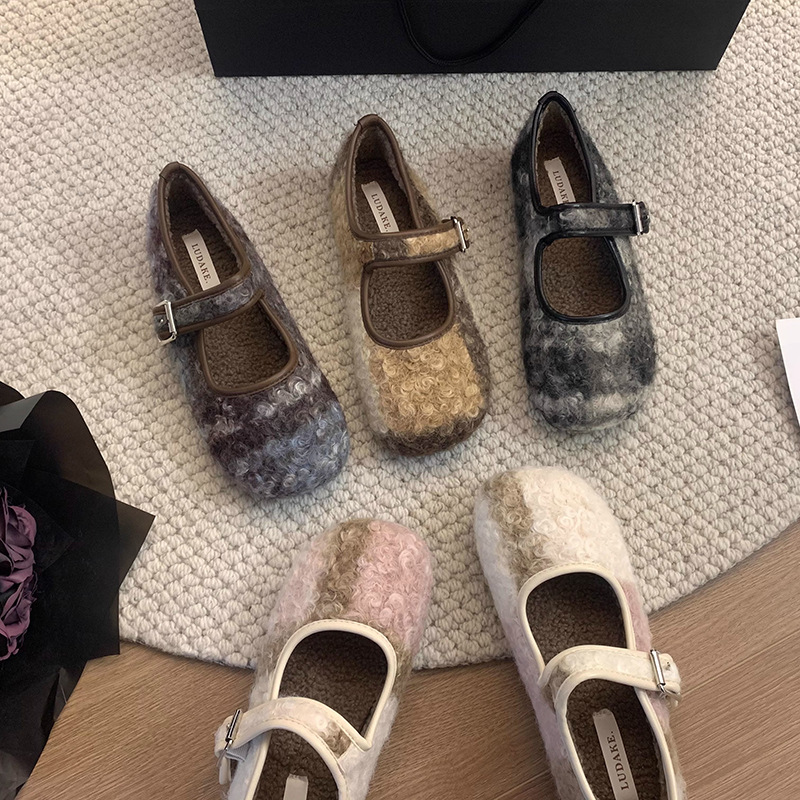 甜美百搭平底毛毛鞋女外穿秋冬季2024新款浅口低跟单鞋加绒豆豆鞋