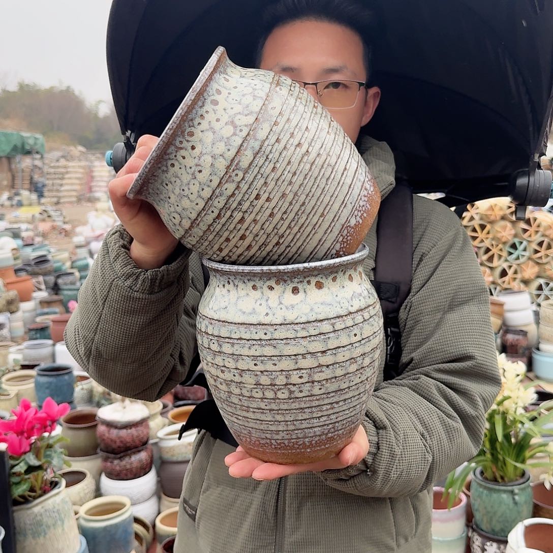 紫砂花盆口17高22（A01镇店之宝