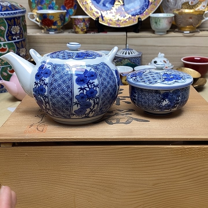 紫砂茶壶这个时候就有