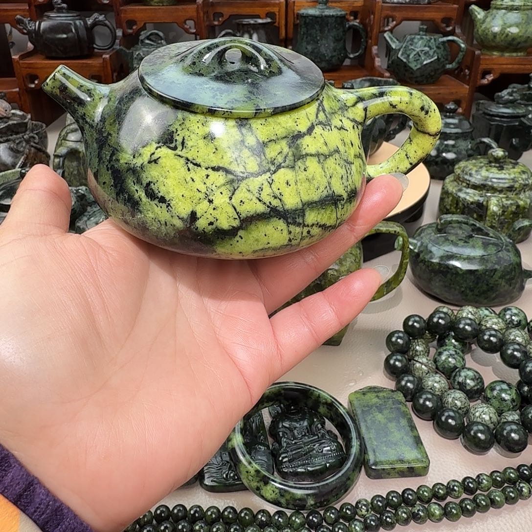 往***哥蛇纹石玉未镶嵌藏玉药王石茶壶