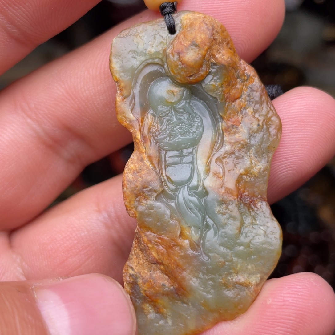 岫岩河磨玉（透闪石质玉）未镶嵌颈饰