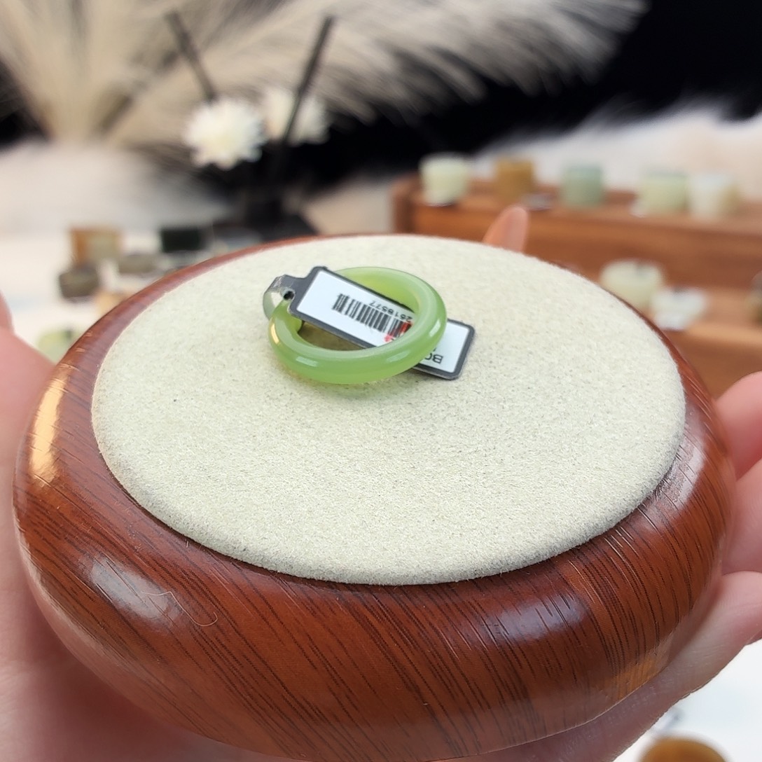 和田玉未镶嵌戒指翠青细条17.3mmj29