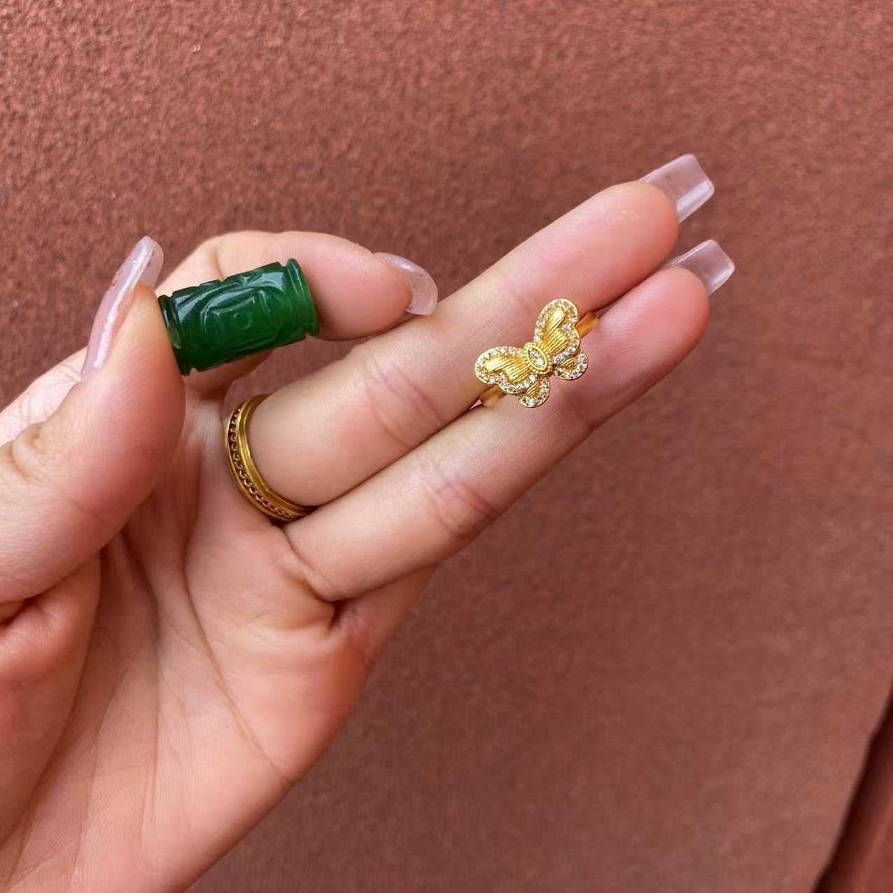 194蝴蝶戒指-玛瑙珠多样发一